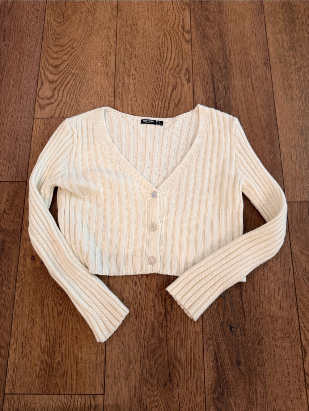 Nasty Gal Cream Ribbed Cropped Button-Front Cardigan - Picture 1 of 4